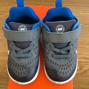 Nike Free Run, toddler size 7, excellent condition